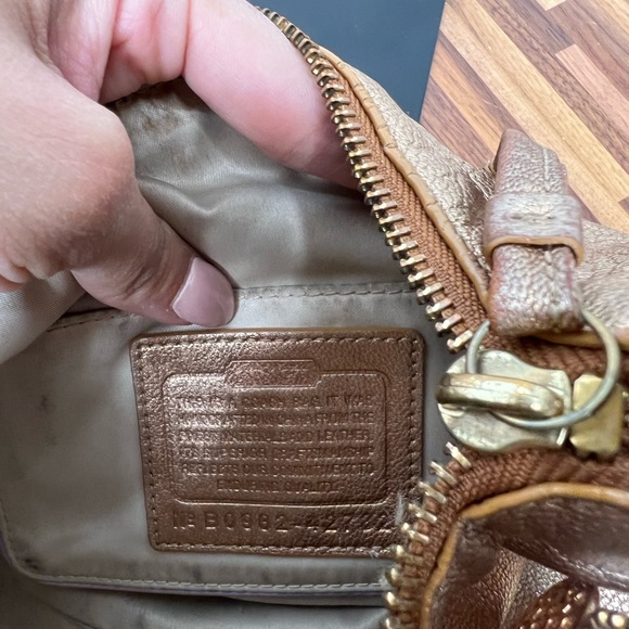 Vintage 2008 Gold Small Bag - Picture 5 of 6